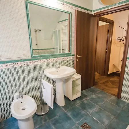 Garisenda Apartment *