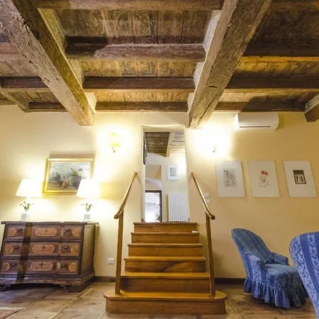 Garisenda Apartmán *